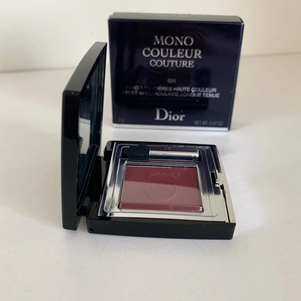 Dior velvet shadow mirrored compact